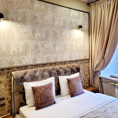 Central Apartments Одесса Экстерьер фото